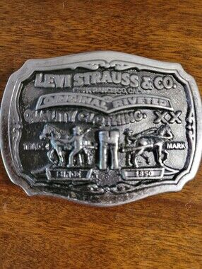 Levi's Silver-Tone Embossed Two-Horse Belt Buckle Limited Edition